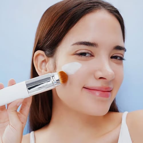 💥BUY 1 GET 1 FREE💥⏰💕🌟Cream Stick V White Korean Color-Changing Foundation Stick